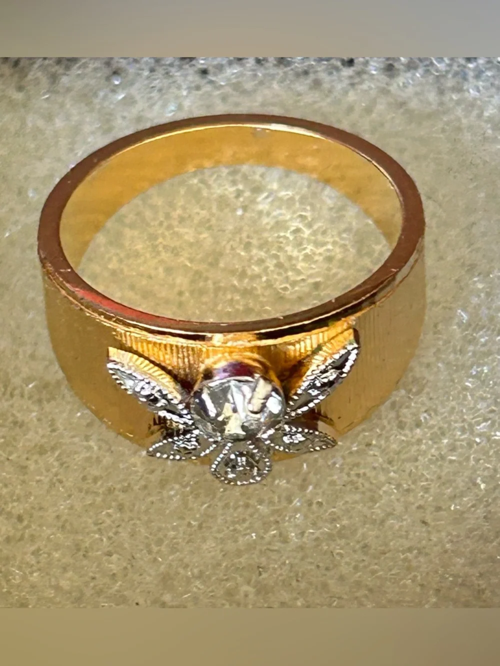 Vintage Uncas Gold Plated Ring - Picture 7 of 9